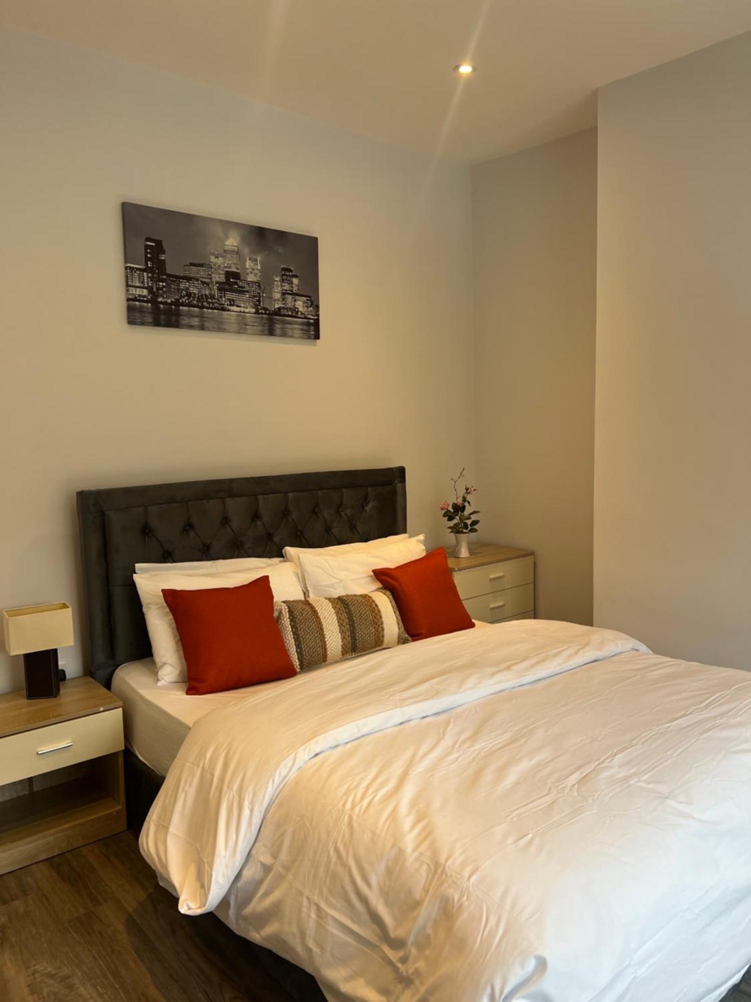 Deluxe Double Room with Extra Bed